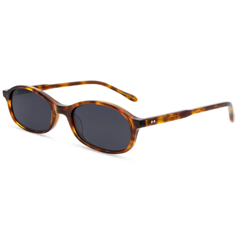 Byrne Oval Sunglasses - Image 3