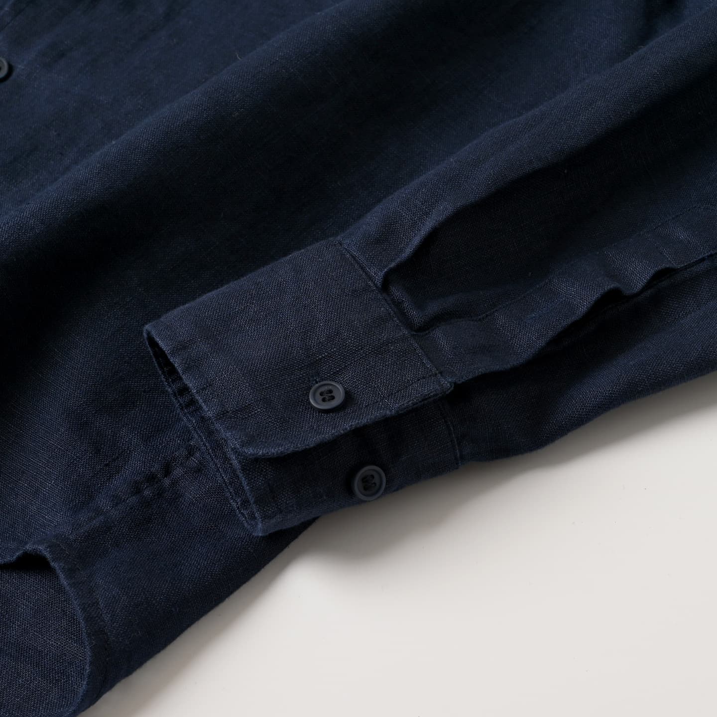 Montrose Everyday Linen Shirt - Image 17