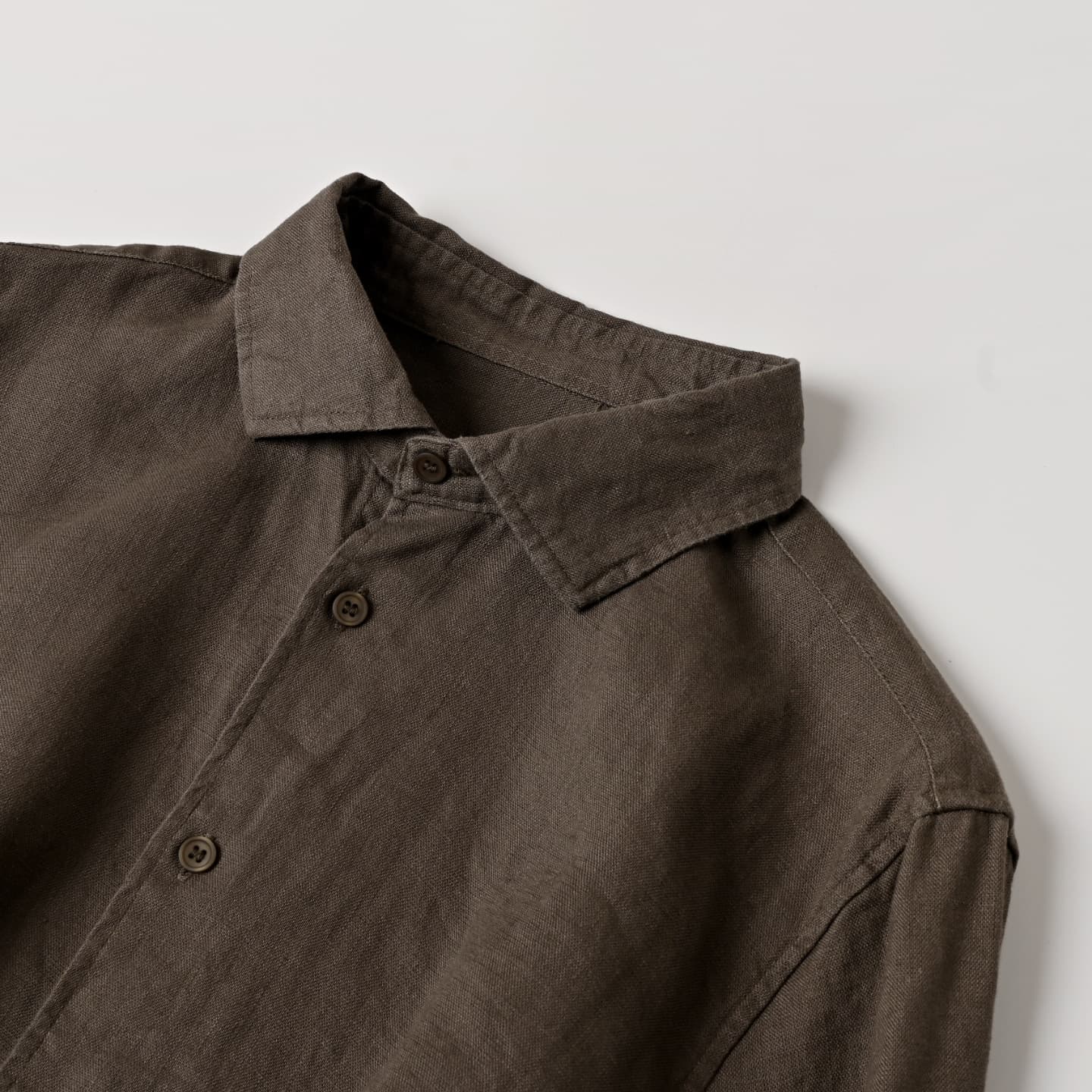 Montrose Everyday Linen Shirt - Image 9