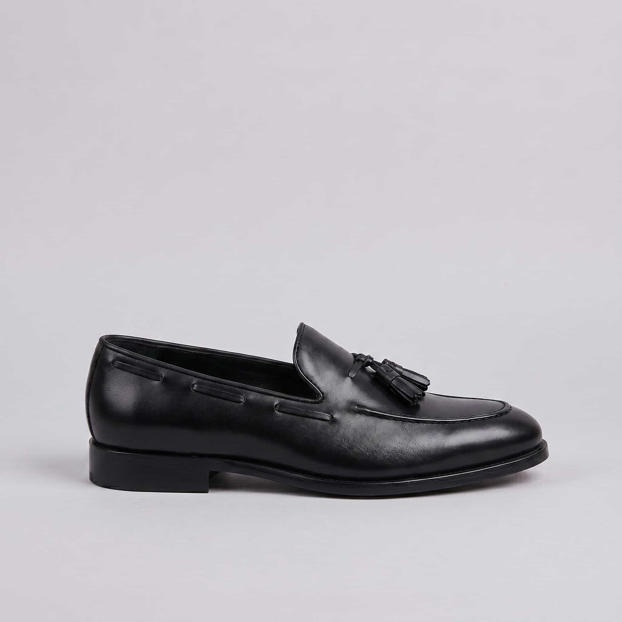 Radcliffe Tassel Loafer - Image 7