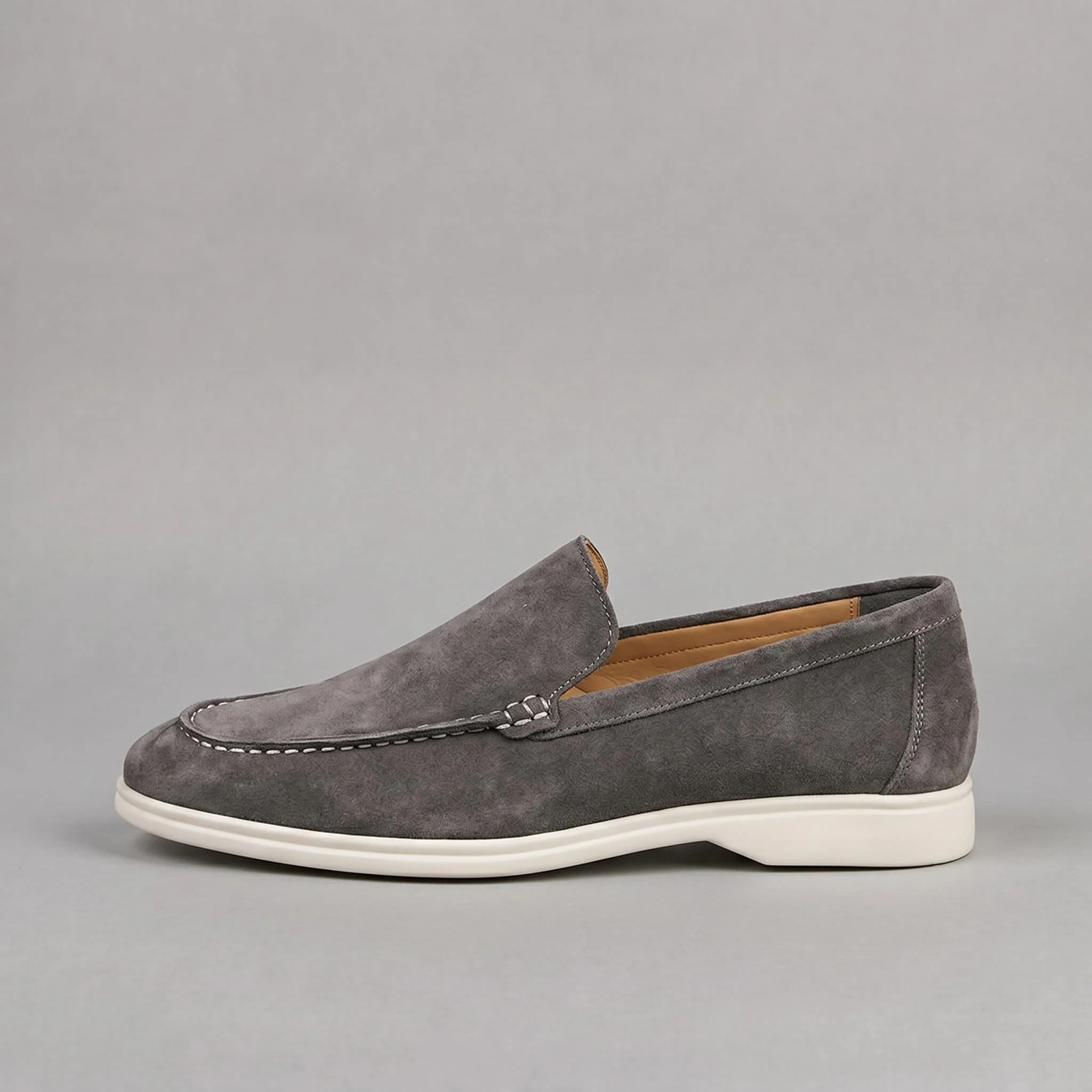 Salcombe Suede Loafer - Image 15