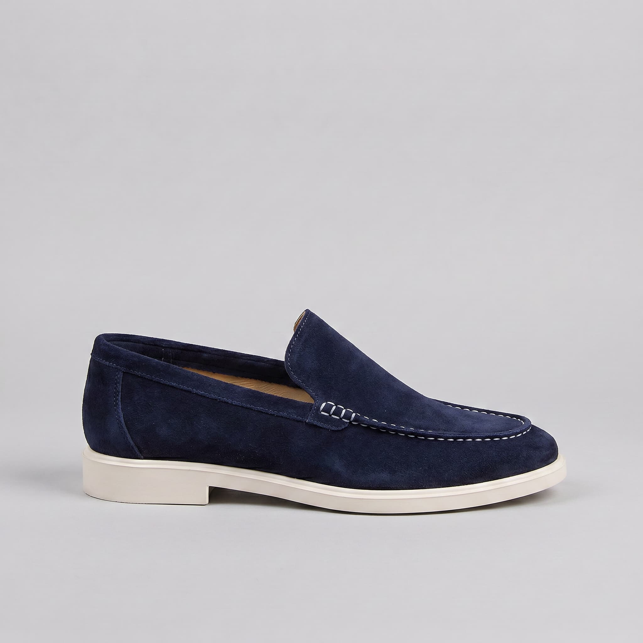 Salcombe Suede Loafer - Image 23