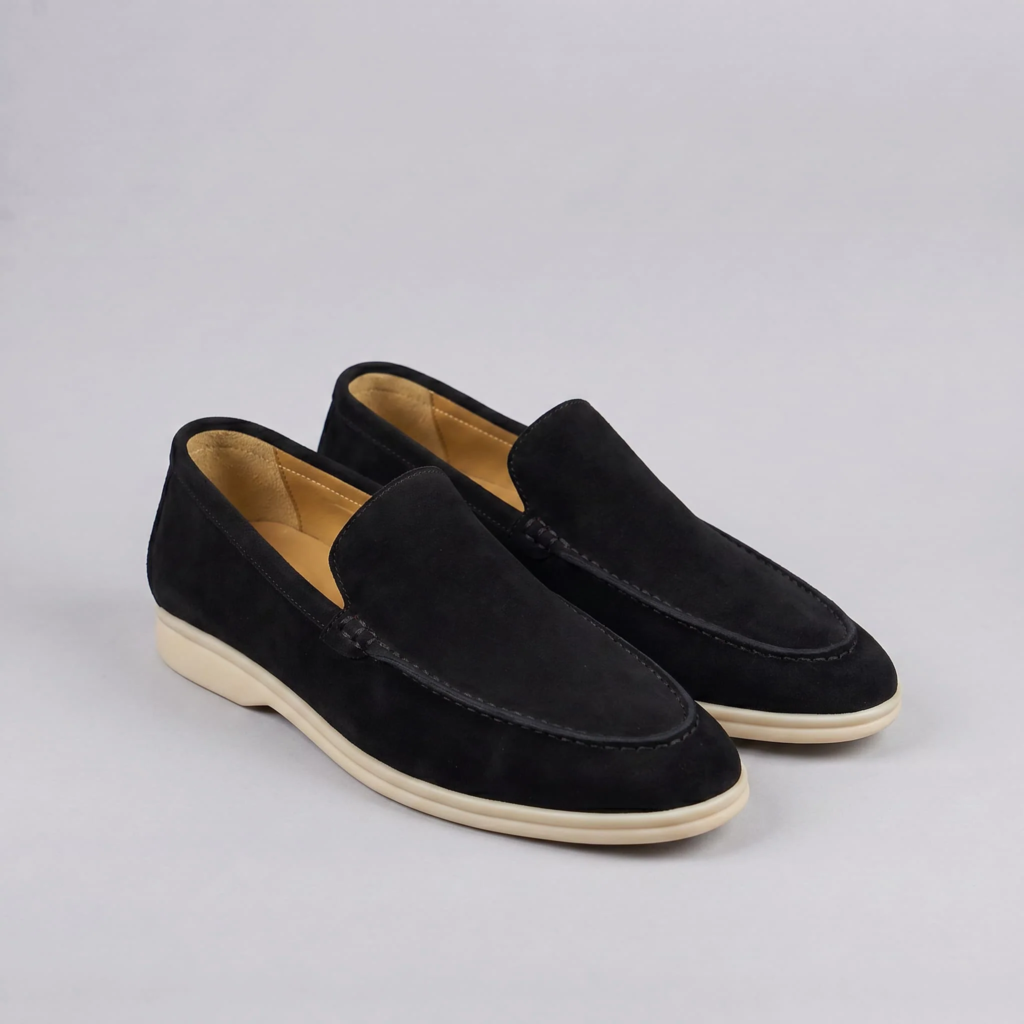 Salcombe Suede Loafer - Image 38